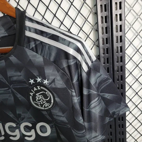 Maillot Ajax saison 2023-2024 édition third noir